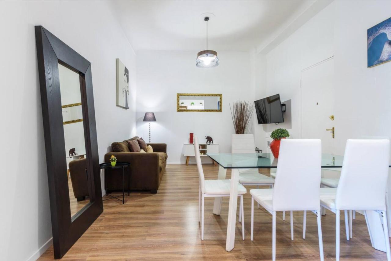 Luxury 4 Bedrooms Apartments Close To Duomo Милан Экстерьер фото